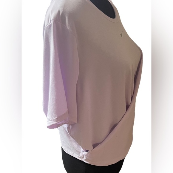 Nwt Nike Dri-FIT One Luxe Twist Standard Fit Short-Sleeve Top Size 1X Purple - Picture 8 of 16